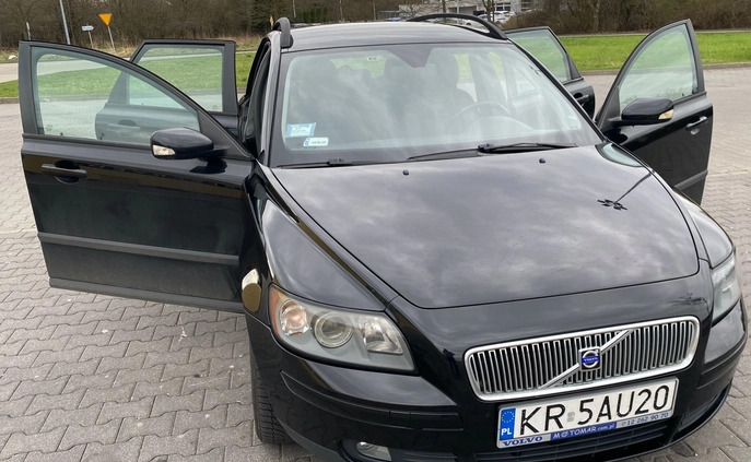 Volvo V50 cena 15000 przebieg: 314500, rok produkcji 2004 z Kraków małe 667